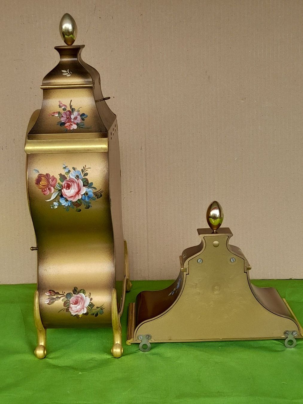 Orologi da terra & Orologi da parete: Palais Royal Pendule – Usato da Aeschi b.Spiez venduto da 52_wochen 6