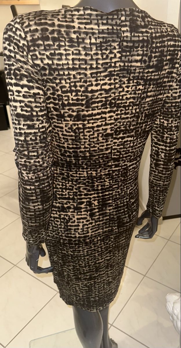 Max Mara Kleider: MAX MARA KLEID GR. 36 neuwertig – Neu (gemäss Beschreibung) aus Unteraegeri von MH203 6