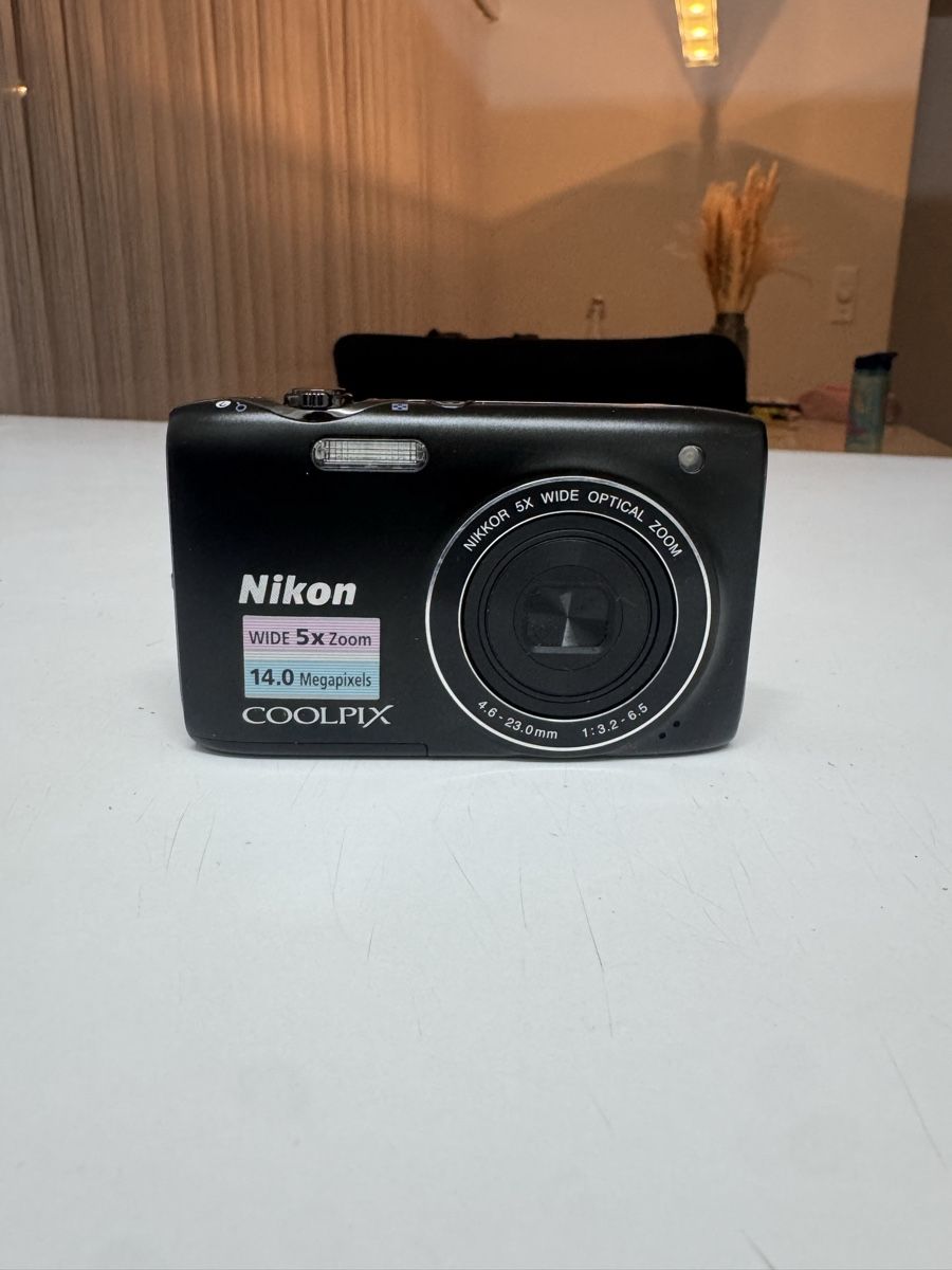 Nikon Appareil photo: Nikon Coolpix S3100 – D'occasion à Kloten par dri_p76r