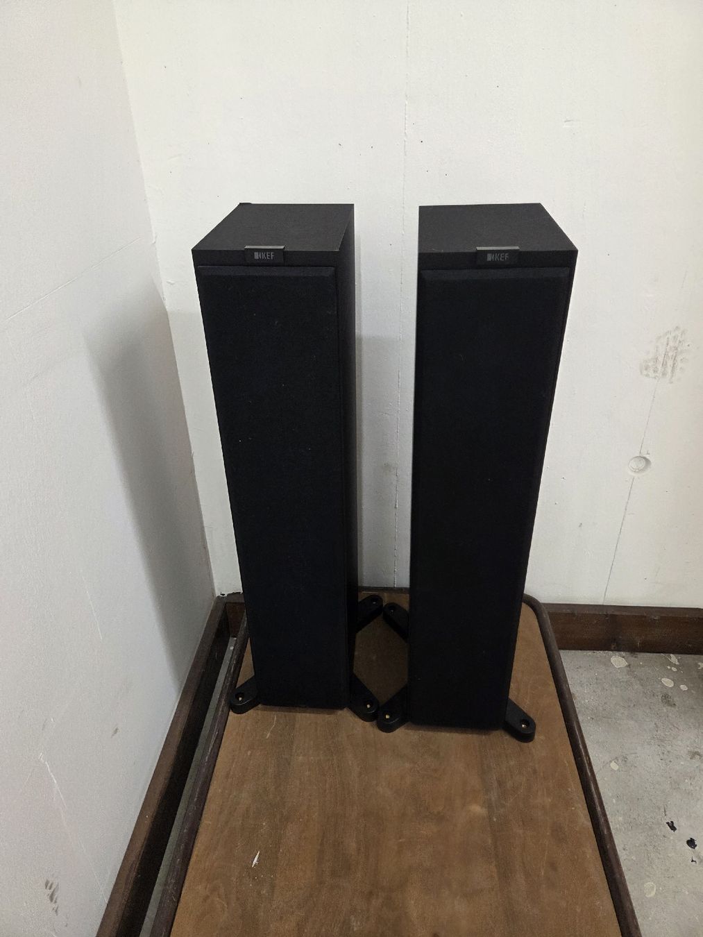 Kef Casse acustiche: Kef Q550 Standlautsprecher  – Usato da Dietikon venduto da Allegra34 1