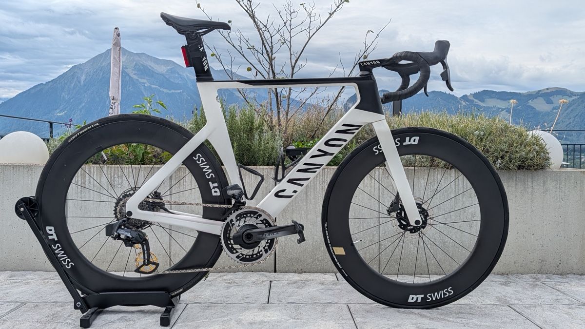Canyon Biciclette: Canyon Aeroad CF SLX 8 – Usato da Bolligen venduto da Fabolusfab