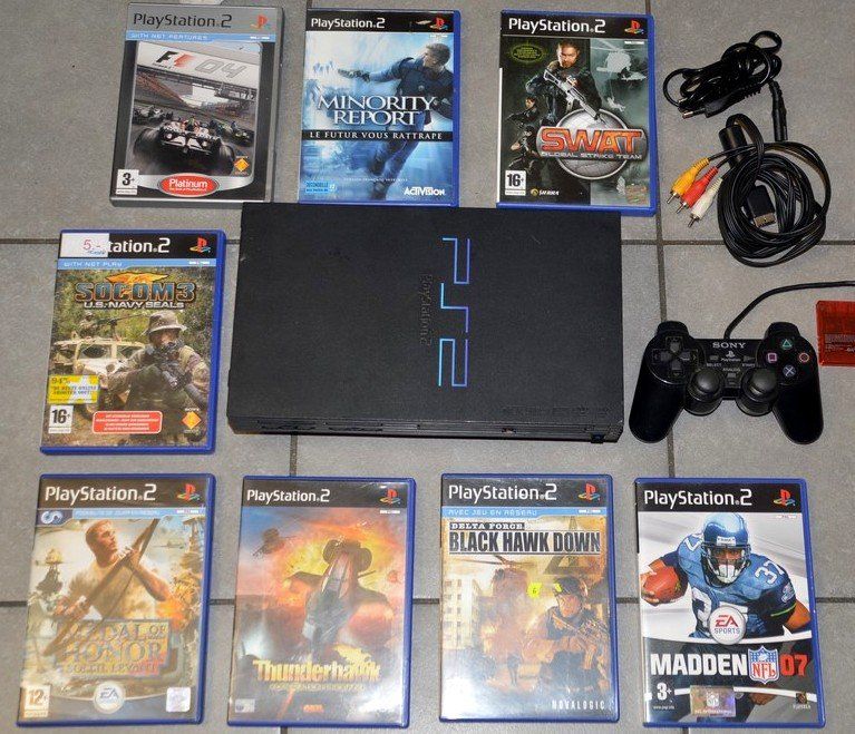 PlayStation 2 FAT SCPH-39004 avec Accessoires et Jeux