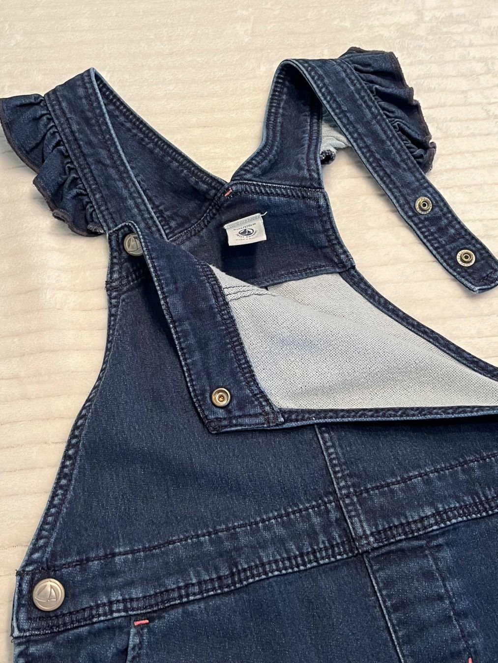 Petit Bateau Kleider & Röcke: Petit Bateau Jeanskleid Mädchen 8J/128cm – Gebraucht aus Zürich von asocaciu