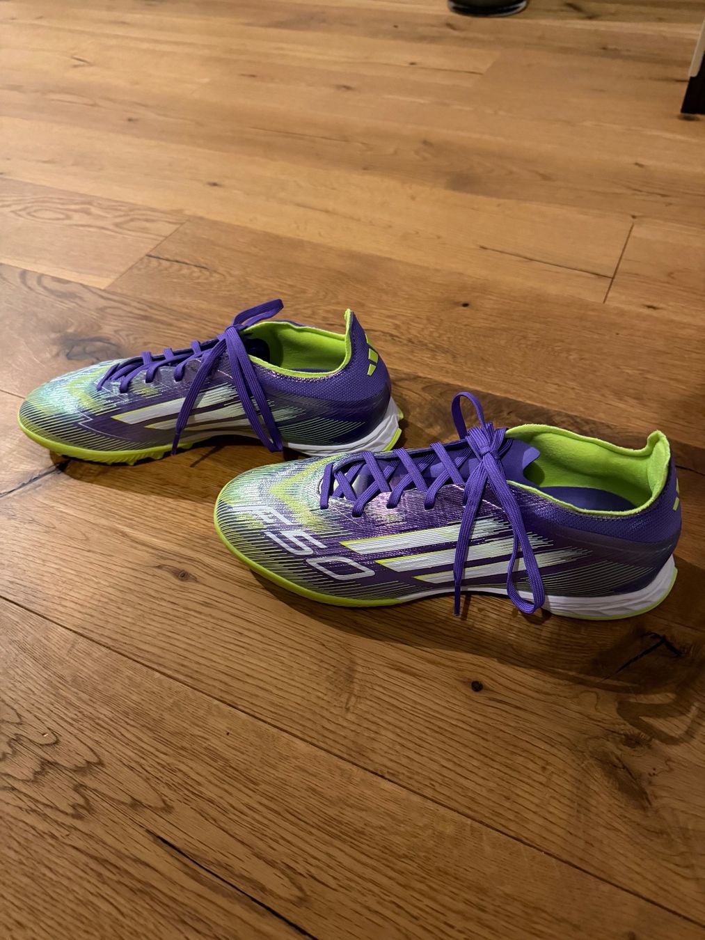 Adidas Scarpe da uomo: Fussball schuhe – Nuovo (secondo la descrizione) da Zürich venduto da pth_bh7z 1