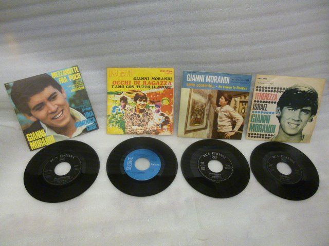 Vinyles: 4x GIANNI MORANDI - Vinile 45 – D'occasion à Pambio Noranco par TREBORLOP