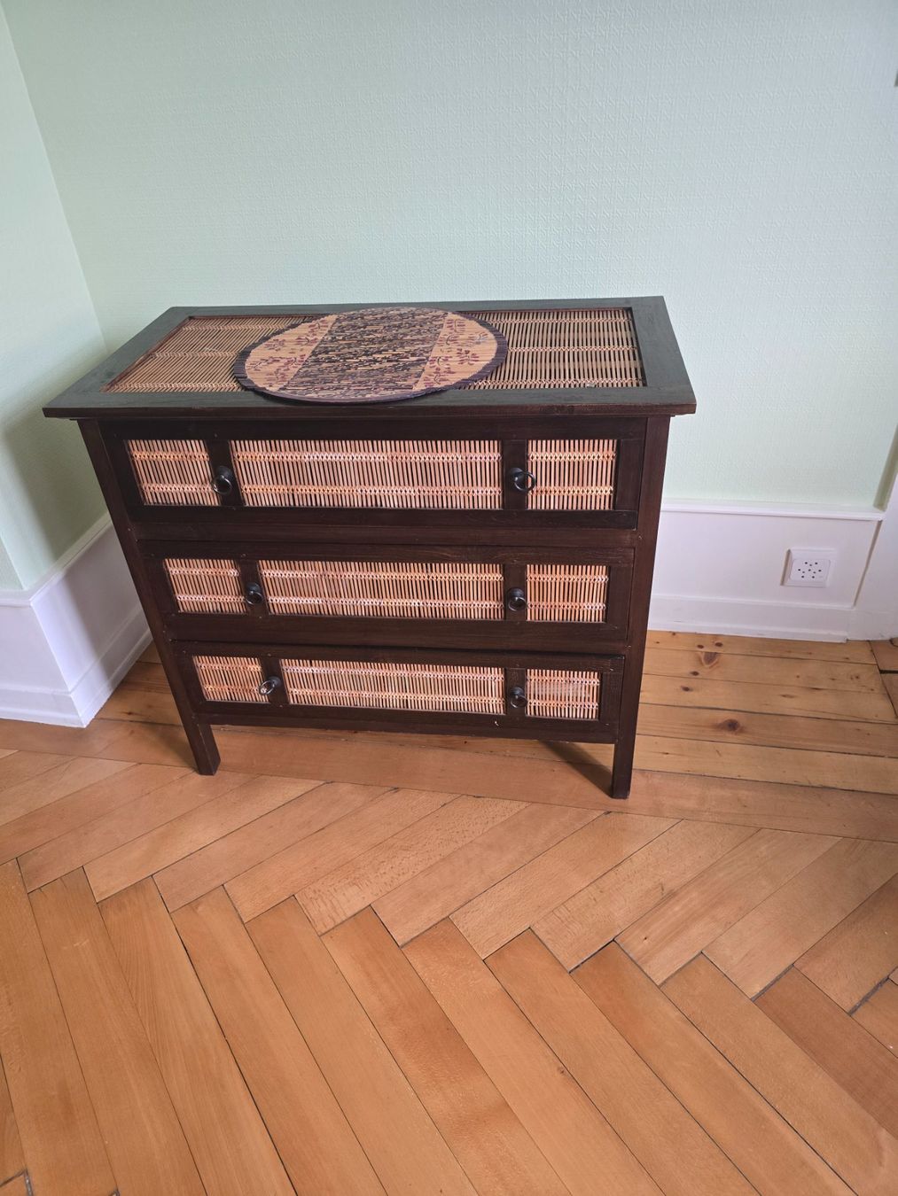 Commode en bois massif & rotin – style colonial Bali – 3 tir (Gebraucht ...