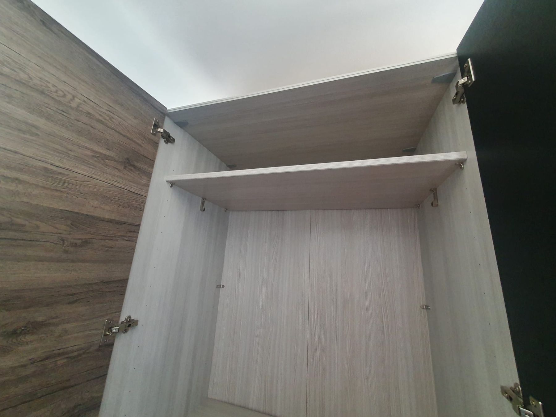 Armadi: Drehtürschrank Eiche - Schwarz – Usato da Baden venduto da pili1993 4