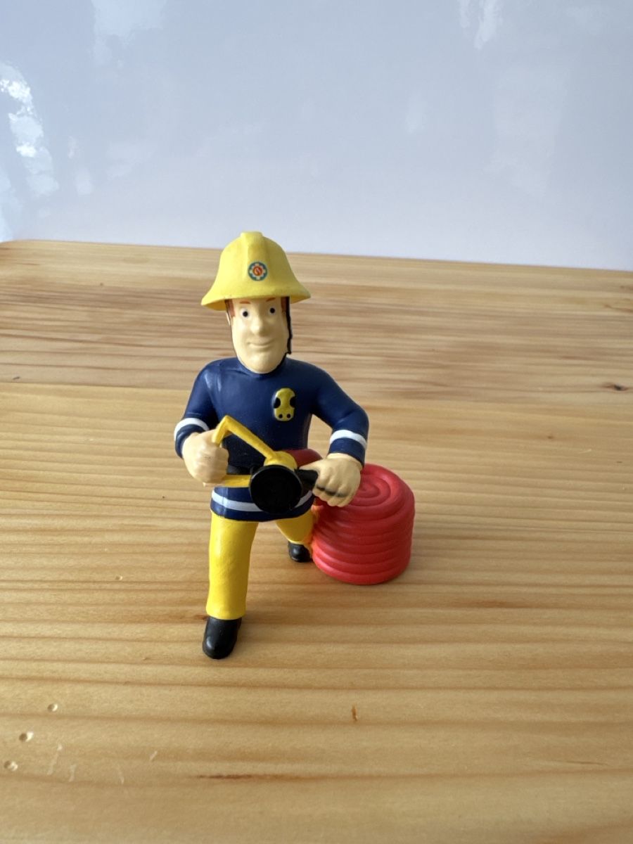 Tonies Statuette: Tonies Figur Sam der Feuerwehrmann – Usato da Welschenrohr venduto da BlackCancer90