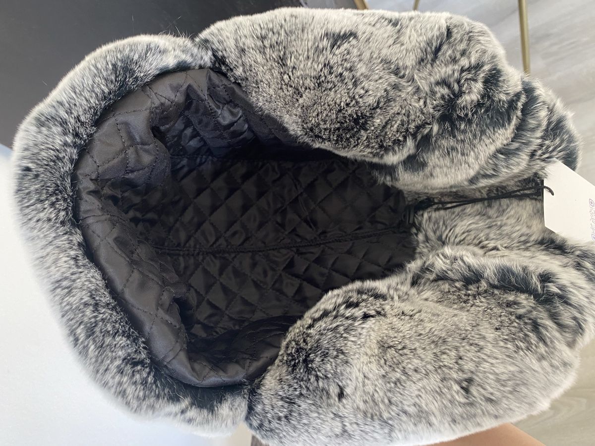 Copricapi, berretti & cappellini: Winter hat New – Nuovo e nell'imballaggio originale da Blonay venduto da art_7f87 4