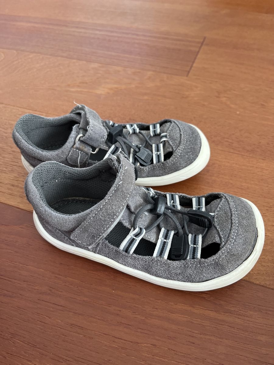 Scarpe per ragazzi: Baby Bare Sandale, grau, Gr. 27 – Usato da Goldau venduto da sop_pw7x 4