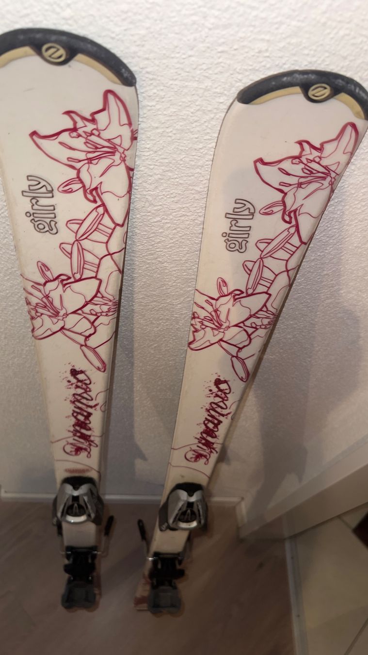 Skis: Carving Ski Dynamic, 140 cm, inkl. Bindungen – Gebraucht aus Rafz von Tueni1 1