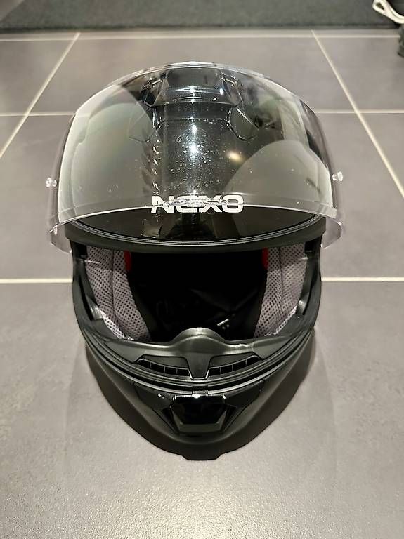 Caschi & visiere: Motorradhelm Nexo Gr. M – Usato da Sirnach venduto da Clanso