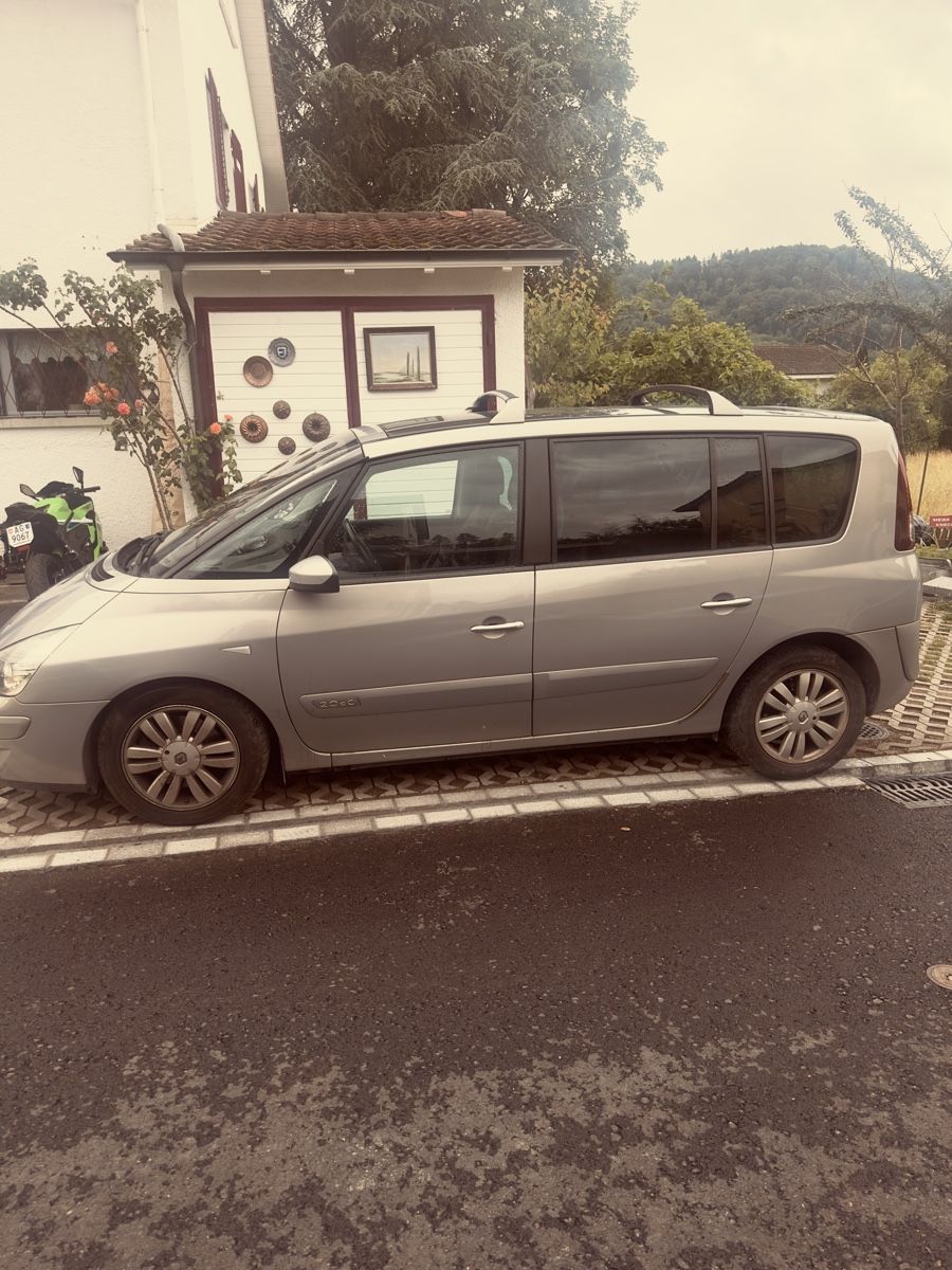 Renault Automobili: Renault Espace 7 platz 2.0 dCi jg2007 – Usato da Untersiggenthal venduto da kaanzurich