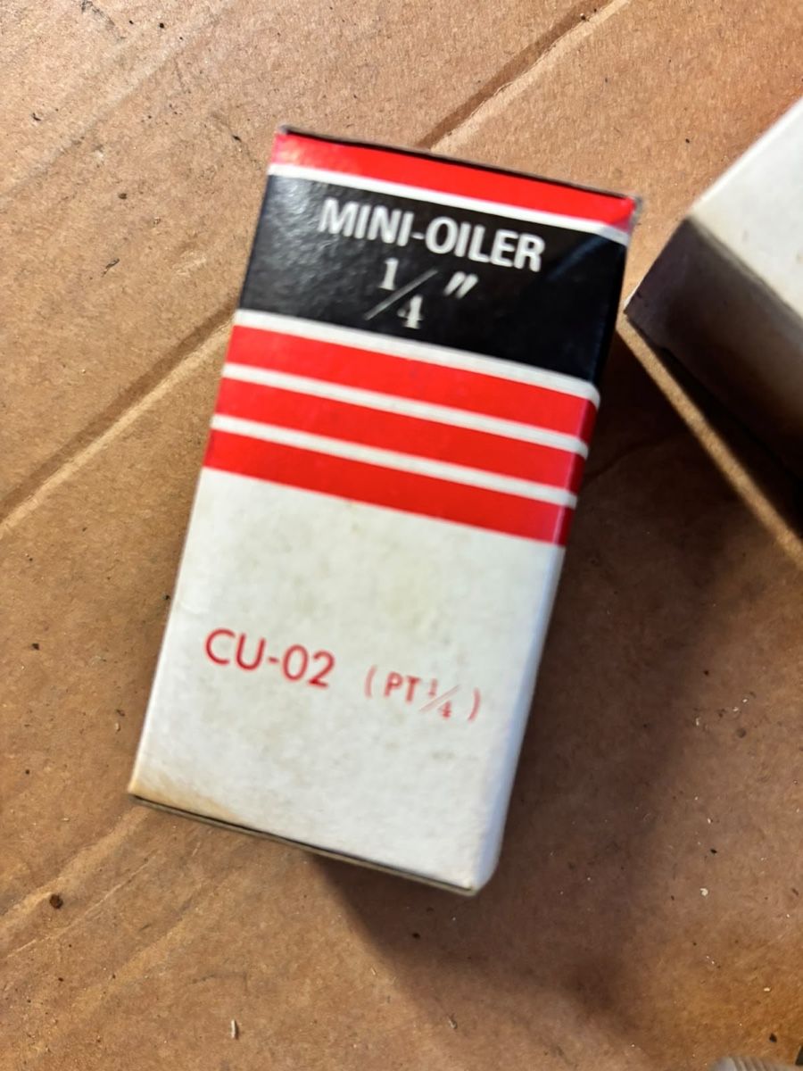 Alle Autoersatzteile: Mini Oiler 1/4“ NOS – Gebraucht aus Mörschwil von tweety9402 1