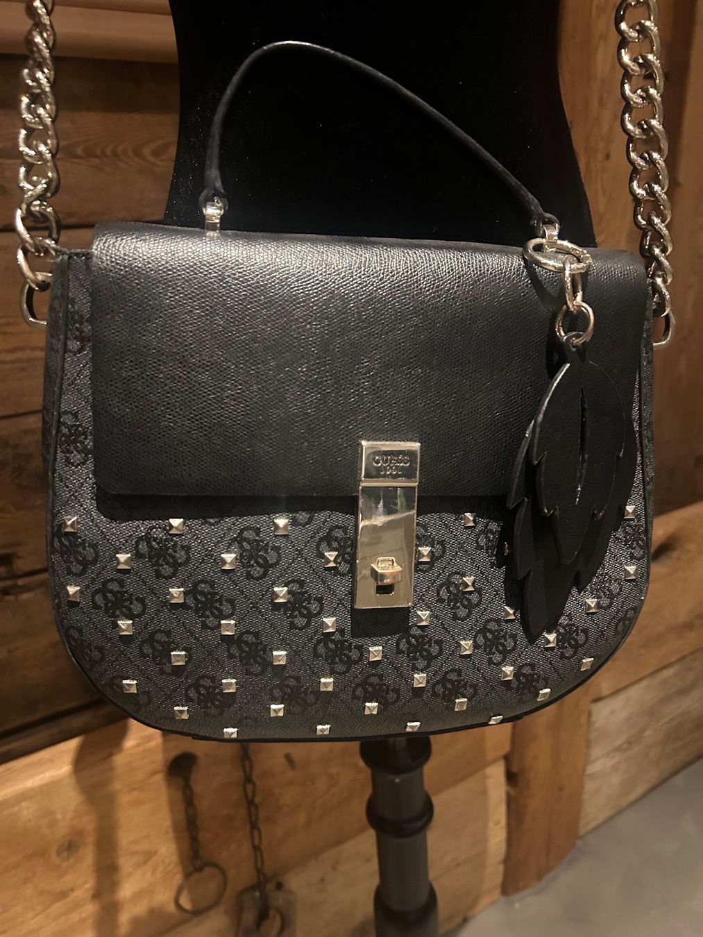 Guess Borse da donna: Guess sac noir neuf – Nuovo (secondo la descrizione) da Val-d'Illiez venduto da Dombou 1