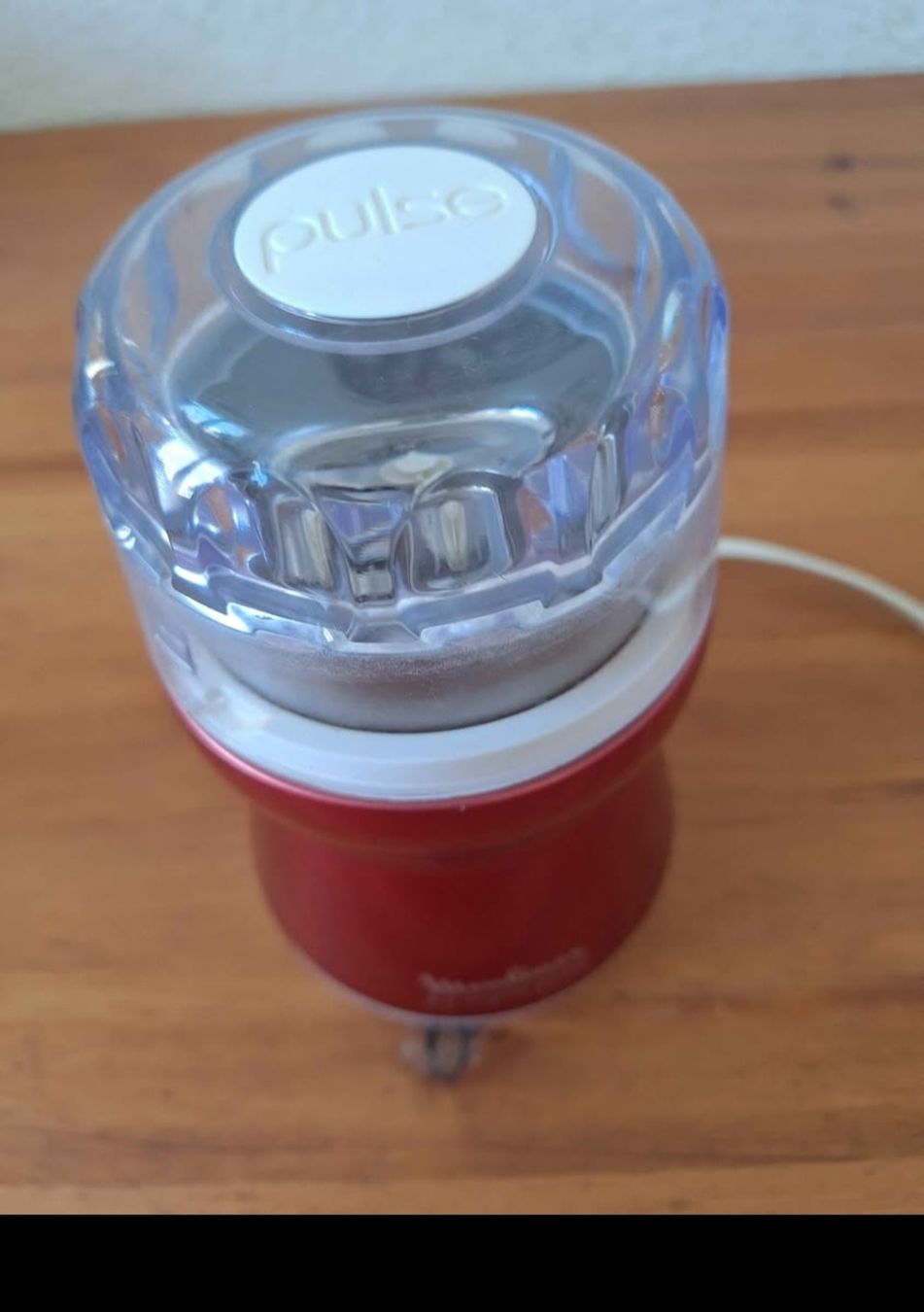 Moulinex Elettrodomestici da cucina: Moulinex Grinder Red Electric Coffee Grinder Used – Usato da Zürich venduto da pan_cq85 1