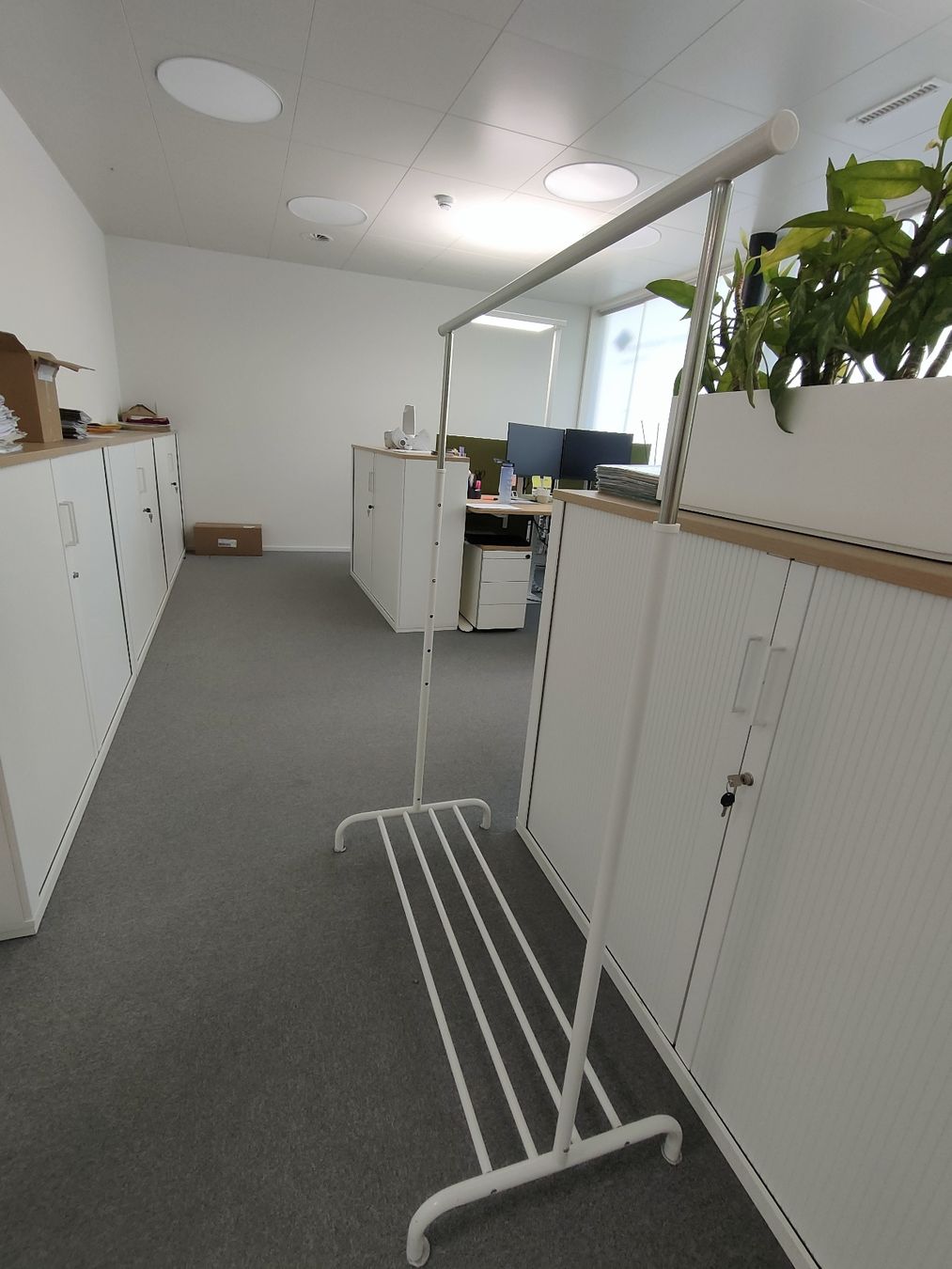 Ikea Porte manteau: Garderobe Kleiderständer – D'occasion à Tafers par fa_biene 2
