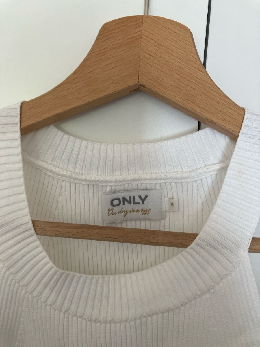 Lotti di vestiti: Sommeroutfit gr s – Usato da Weissbad venduto da Praxedis_P51 2