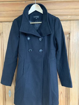 Schwarzer Wintermantel, Grösse 34, Top Zustand!