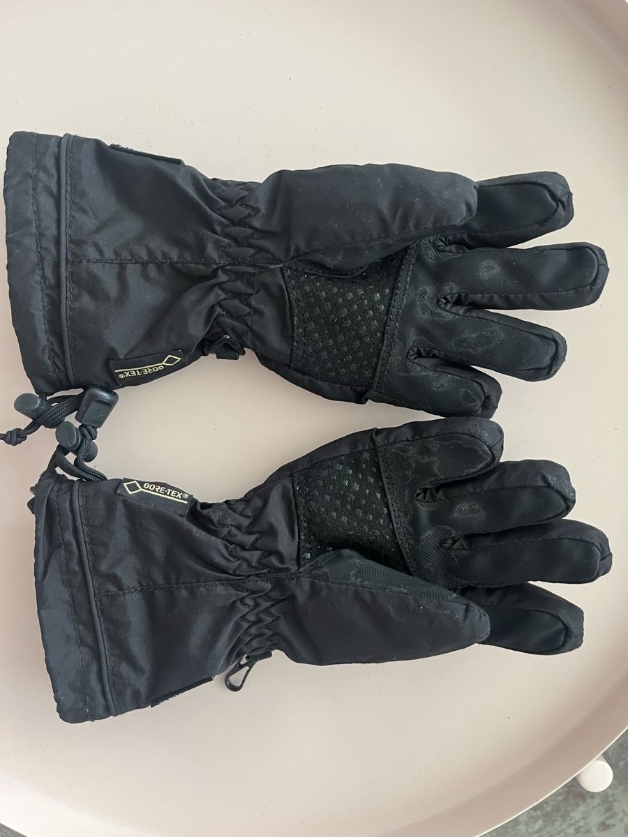 Guanti: Schneehandschuhe – Usato da Wallisellen venduto da Nataschab0 1
