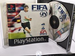 FIFA 98: En route pour la Coupe du Monde, PS1, Complet!