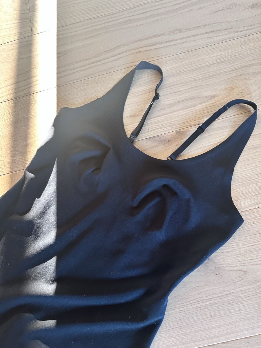 H&M Altra biancheria intima: H&M Body – Usato da Küssnacht am Rigi venduto da annine.l. 2