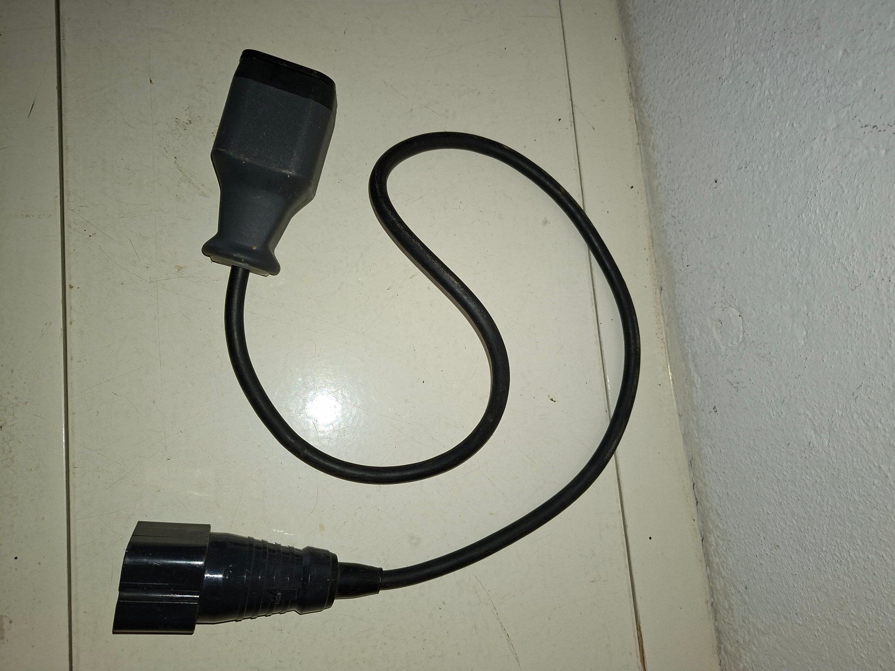 Laufwerke & Adapter: Elektro-Übergangsstück – Gebraucht aus Ramsen von wawpvvnm