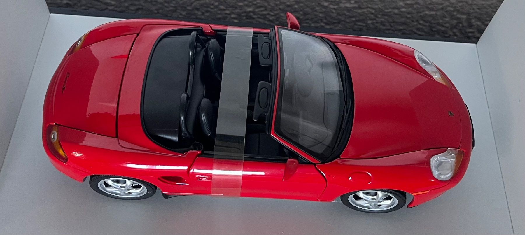 Porsche Modellautos: UT Porsche Boxster 1996 Cabriolet 1:18 – Gebraucht aus St-Cergue von ncu_t267