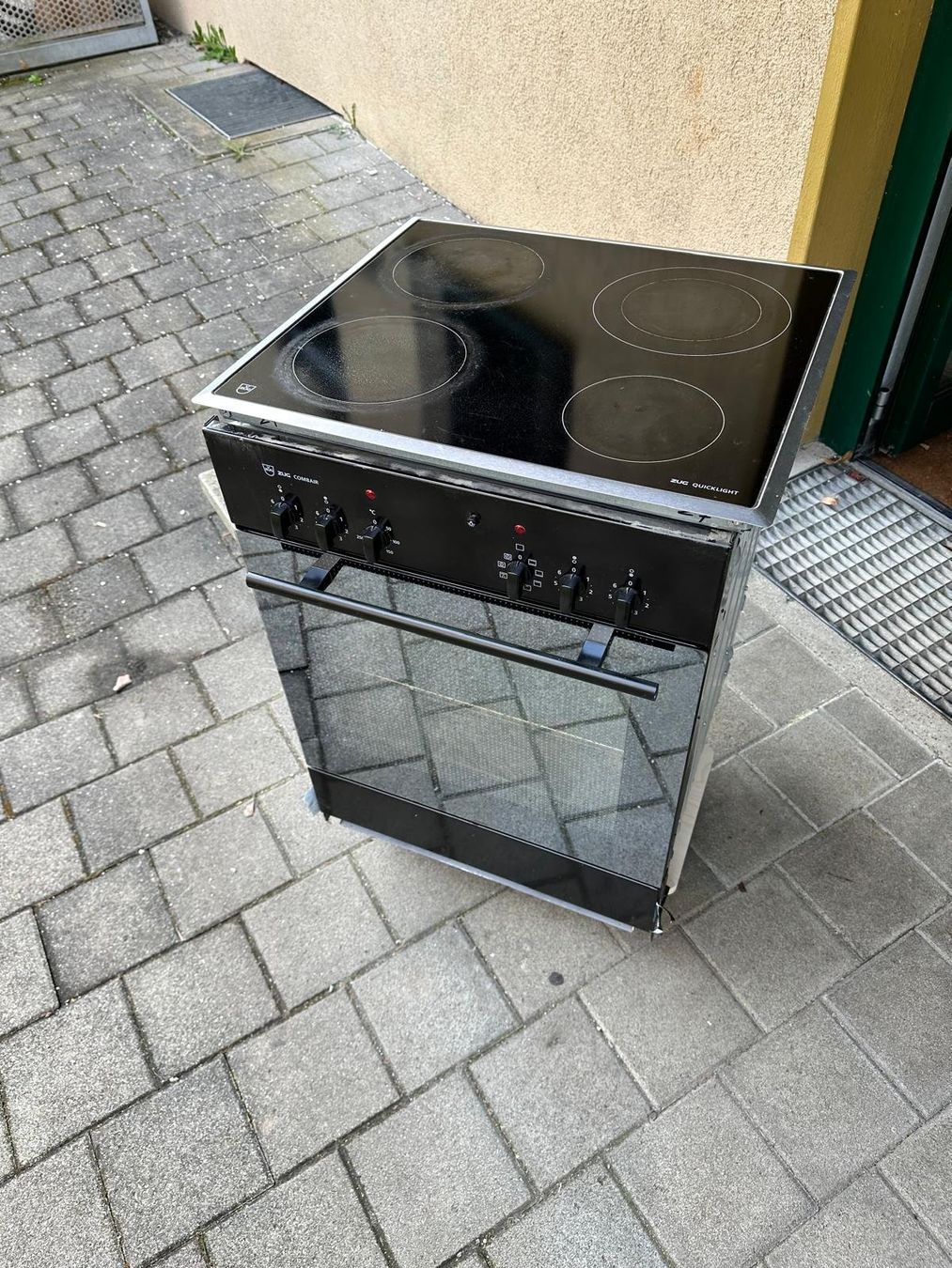 V-Zug Forni: Backofen mit Glaskeramik V-ZUG – Usato da Spreitenbach venduto da Space_X 6