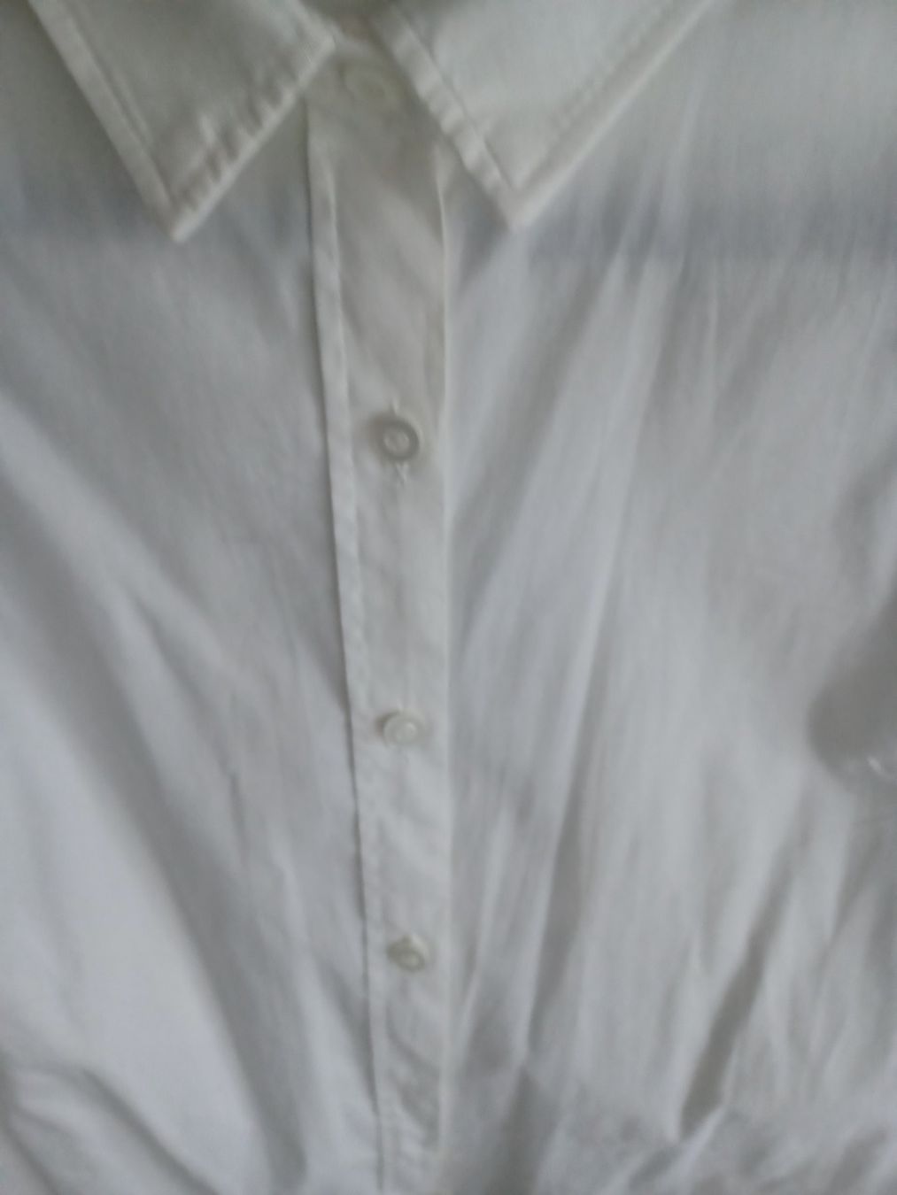 Camicette: Chemise blanche élégante avec plis dans le dos – Usato da Sion venduto da linda0106 2