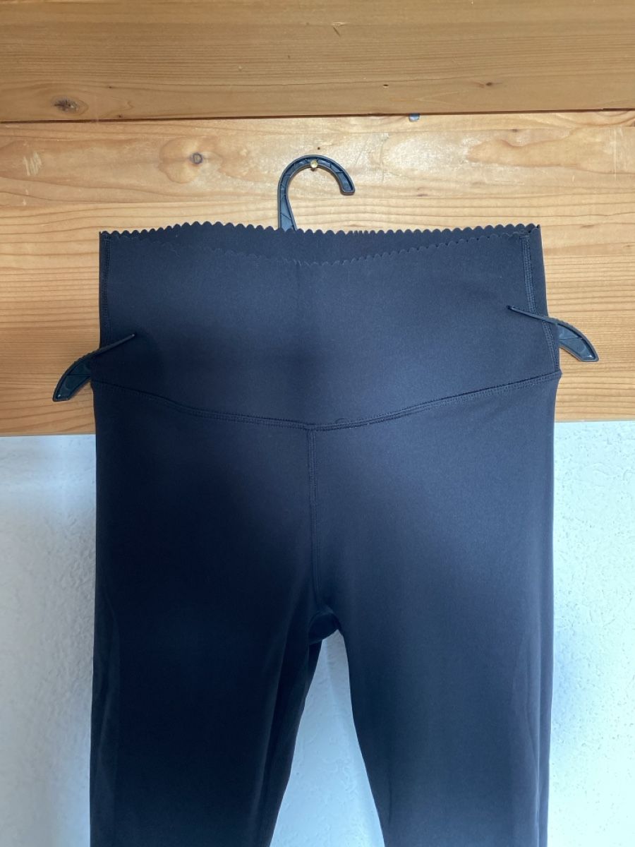 H&M Leggings: Legging Shaping Noir, taille S/M – Nuovo (secondo la descrizione) da Rubigen venduto da cam_drb7 1