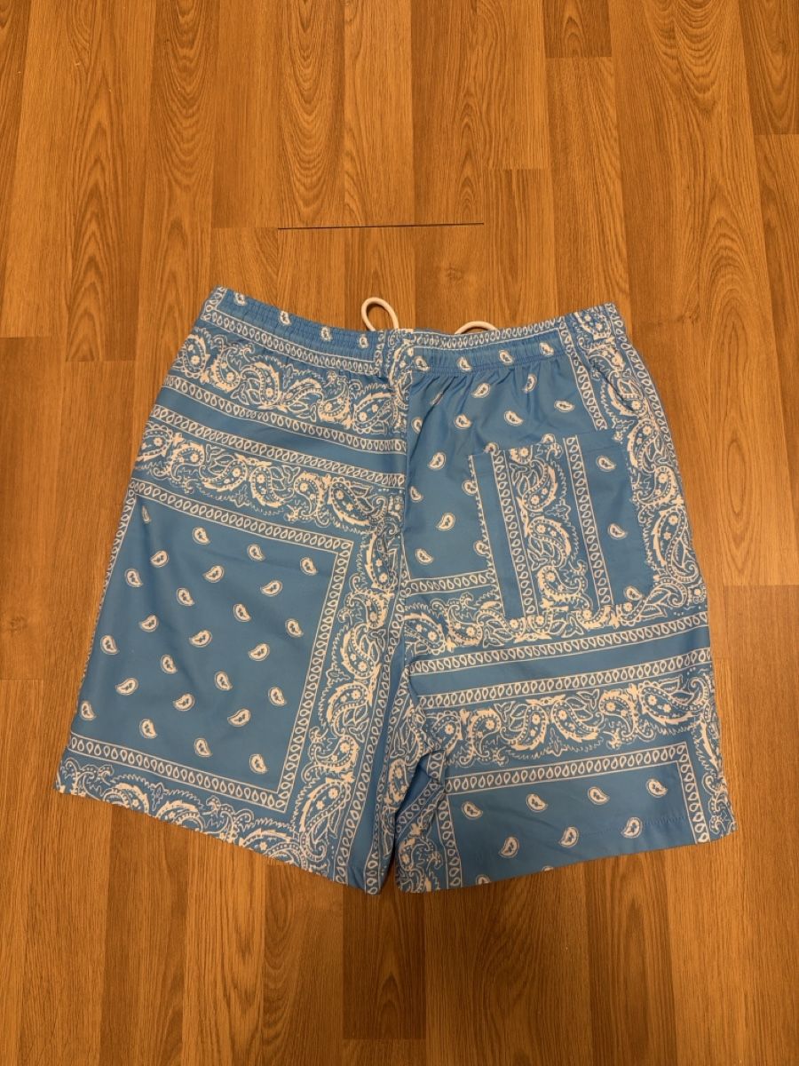 Hosen: Kurze Hosen – Gebraucht aus Trimbach von ale_652l 1