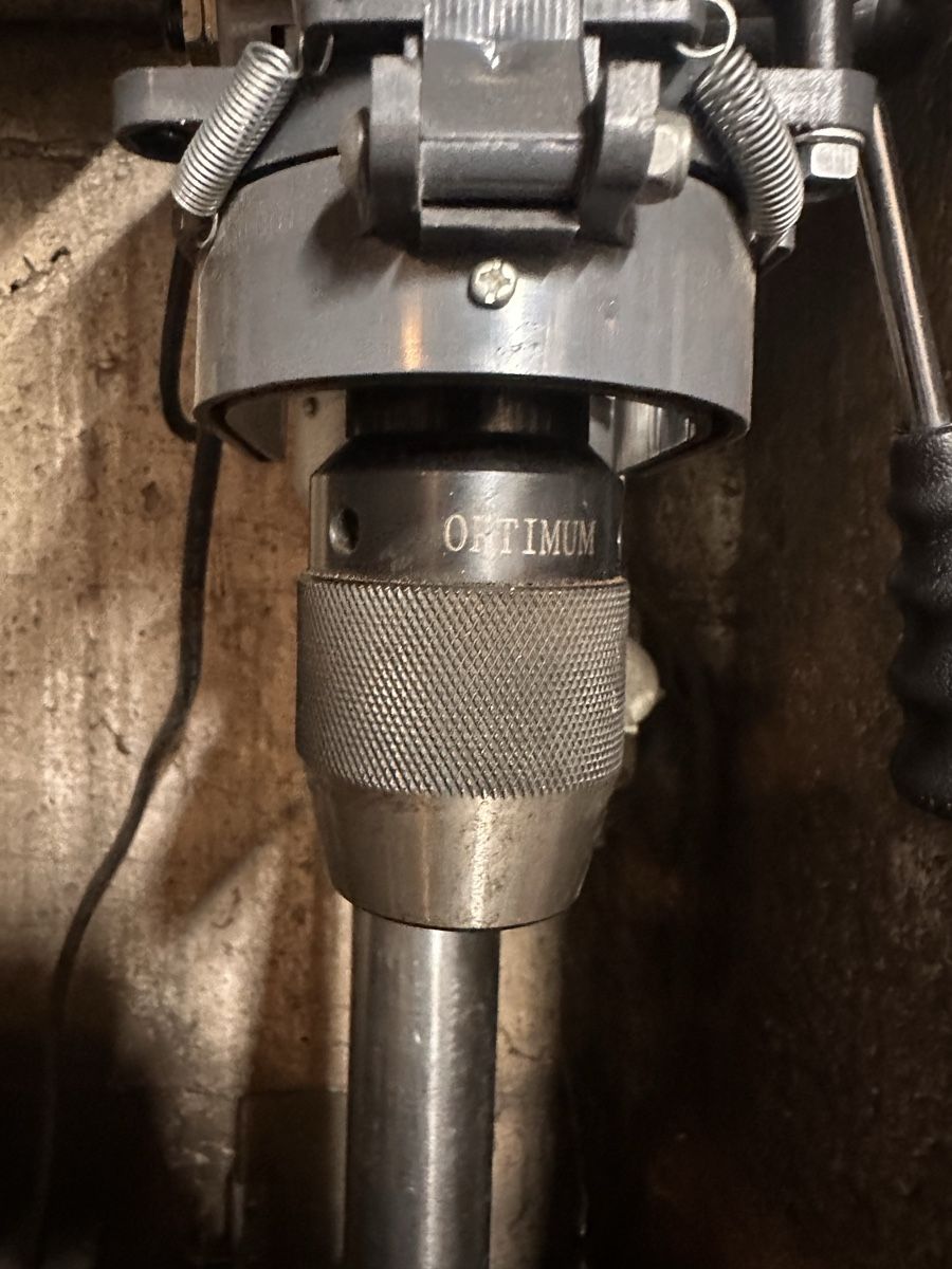 Trapani: Occasion: OPTIdrill B14basic Ständerbohrmaschine von OPTIMUM – Usato da Linden venduto da jan_f7sq