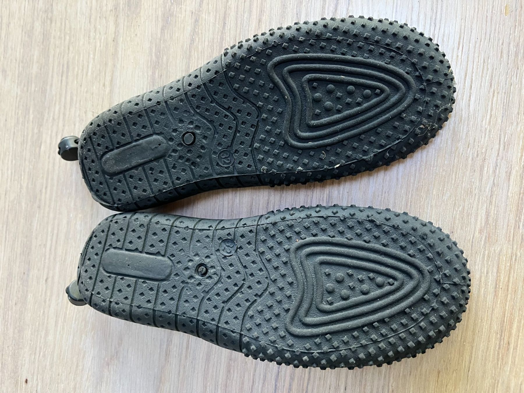 Scarpe per ragazzi: Badeschuhe blau Blue Fin Gr. 32 – Usato da Oberrieden venduto da mcl_g5vk 4