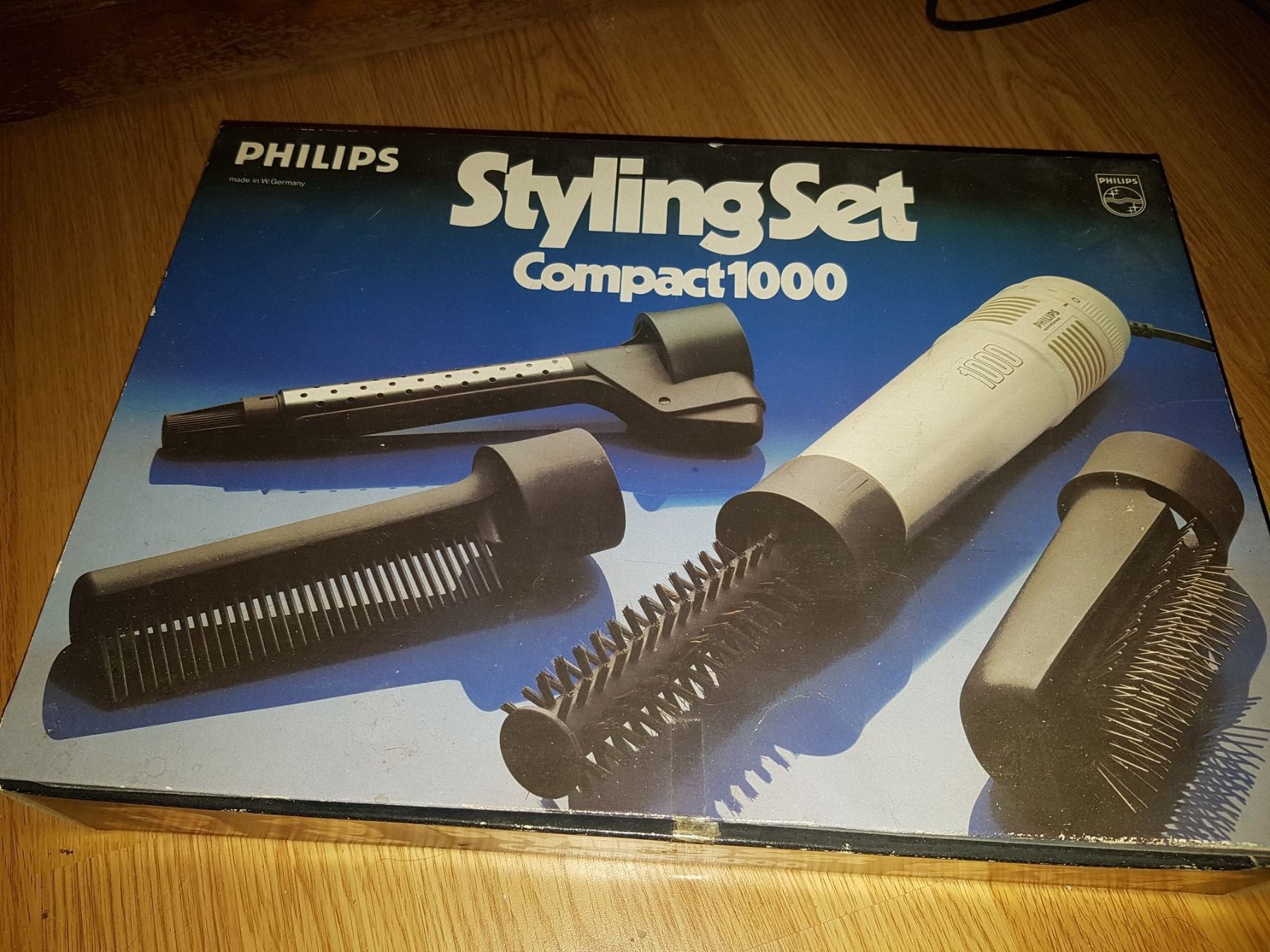 Philips Piastre & Arricciacapelli: Philipps Styling set K – Usato da Schwarzenburg venduto da Flamingo07
