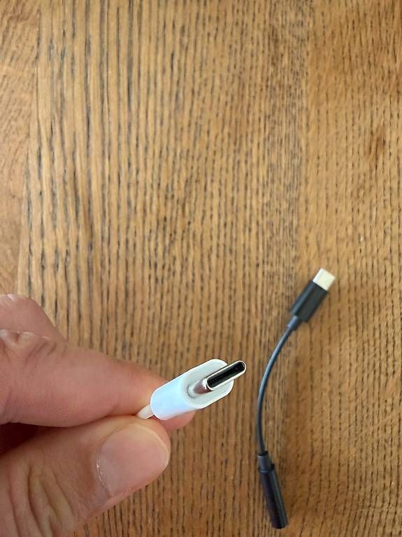 Cuffie: USBC  3.5mm TRRS audio adapter (microfono e cuffie) – Nuovo e nell'imballaggio originale da Viganello venduto da Nikilis 3