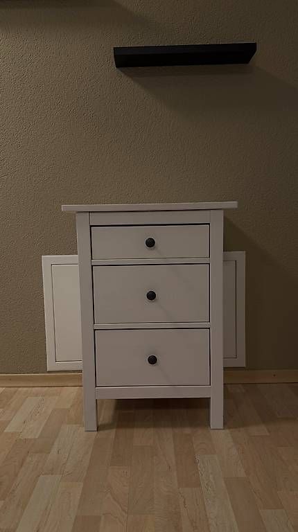 Cassettiere: Weisses Shabby Chic Möbel, 3 Schubladen – Usato da Rotkreuz venduto da ta_ti75 1