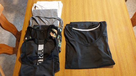 Sportshirt Set Nike Under Armour Powerzone Grösse XL 