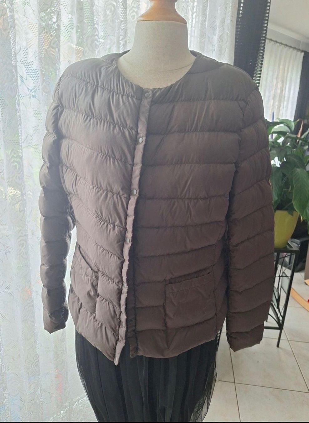 Benetton Giacche: Benetton Daunenjacke, Grösse M, braun – Usato da Ennetbaden venduto da Julia555 4