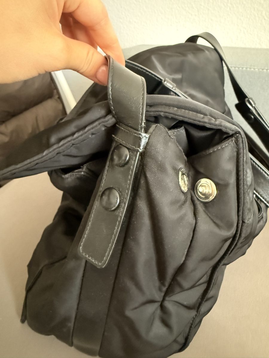 Prada Borse: Prada Traveller Schultertasche aus Re-Nylon – Usato da Zürich venduto da elsa382991 6