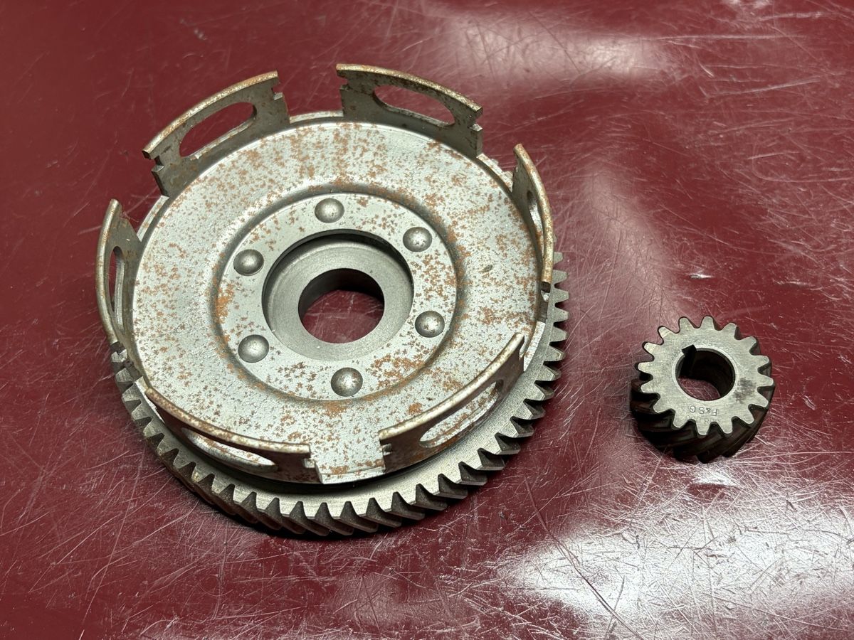 Sachs Parti ricambio per ciclomotori: Mofa Sachs 502/3 Kupplungskorb – Usato da Latterbach venduto da Bbutz98