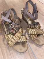 beige Sandalen Gr. 38