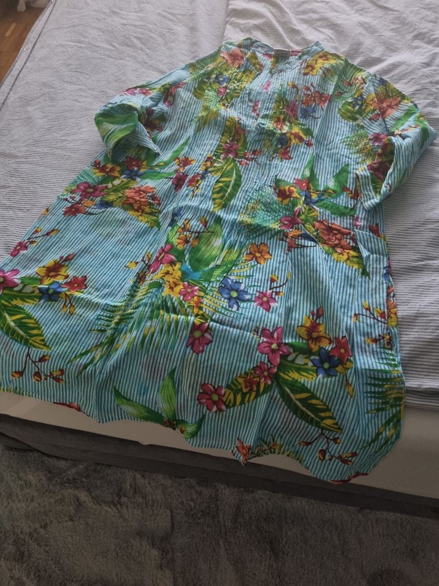 Robes: Strandkleider no size – D'occasion à Adliswil par rossoelmare
