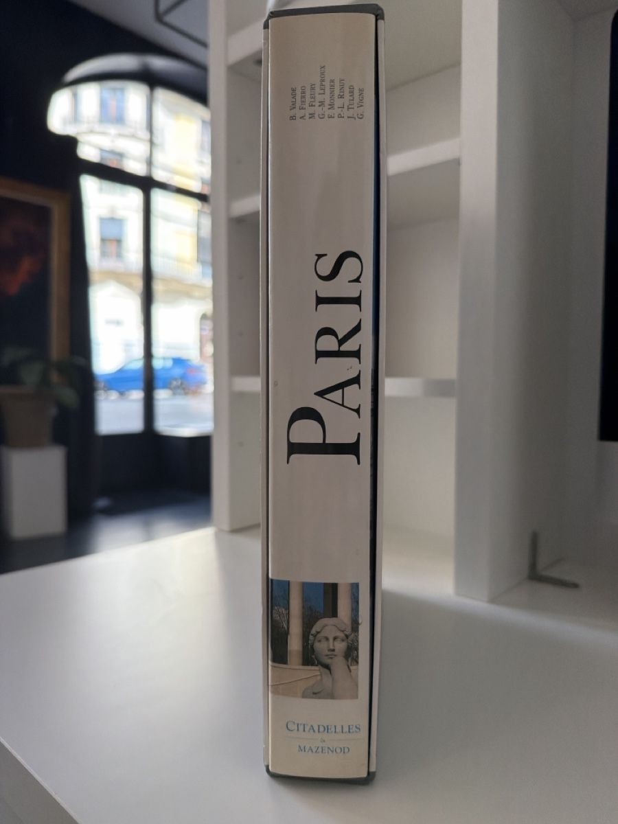 Libri: Livre PARIS - Citadelles & Mazenod – Usato da Genève venduto da ary_c8tx 1