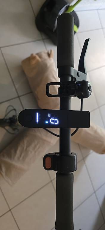 Kickboard: E-Scooter xiaomi  – Usato da Oensingen venduto da BUDDOKAI 1
