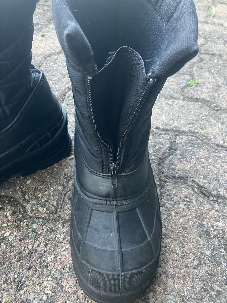 Chaussures hommes: Winterstiefel mit Reissverschluss – D'occasion à Winterthur par RoMaLitto 4