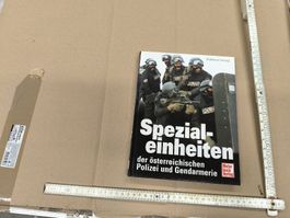 Speziel-einheiten ..Libro unità speciali austriache..Polizei