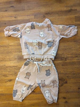 Kinderkleider Gr. 74