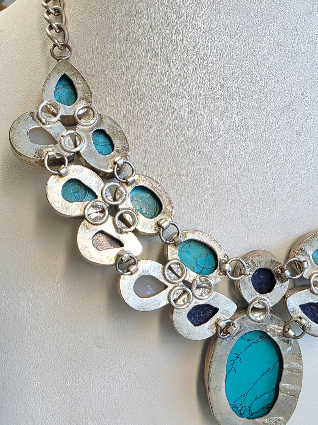 Catenine: Collier mit verschiedenfarbigen Edelsteinen in Silberfassung – Nuovo (secondo la descrizione) da Zürich venduto da Bieter04 5