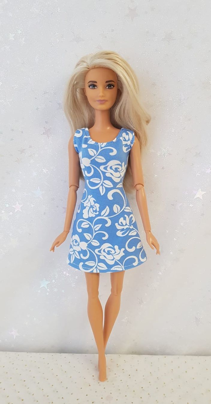Bambole: Barbie Kleid – Nuovo (secondo la descrizione) da Lachen SZ venduto da Sakura4hime